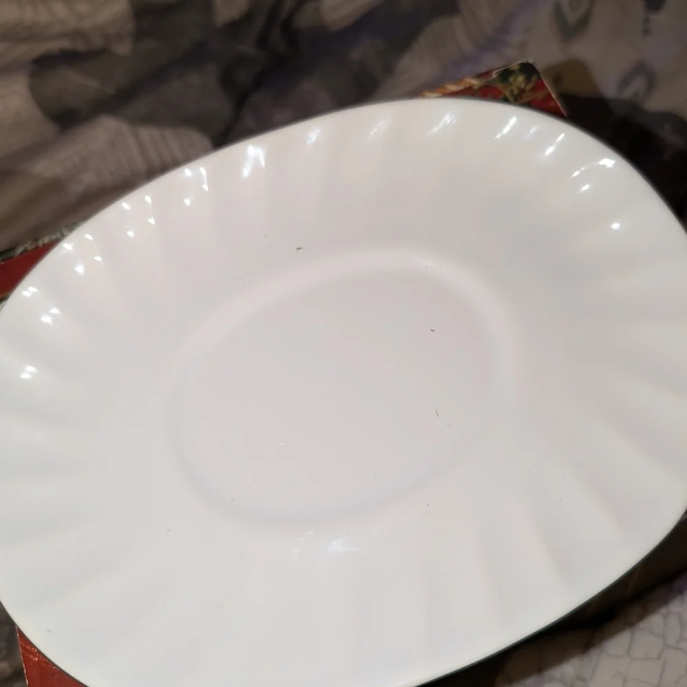 Corelle Gravy Boat Callaway Holiday Serveware